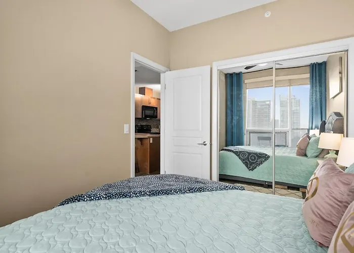 Stylish Downtown Condos By Globalstay
